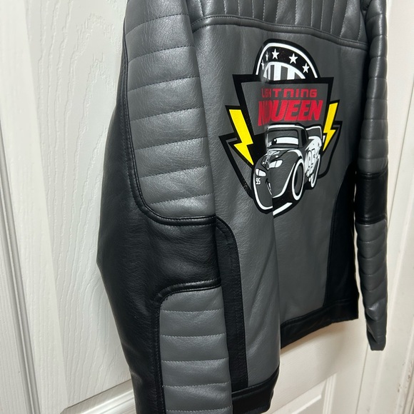 NWOT size 8/10 Disney Cars Lightening McQueen Jacket 95 patchwork black and red - Picture 5 of 11